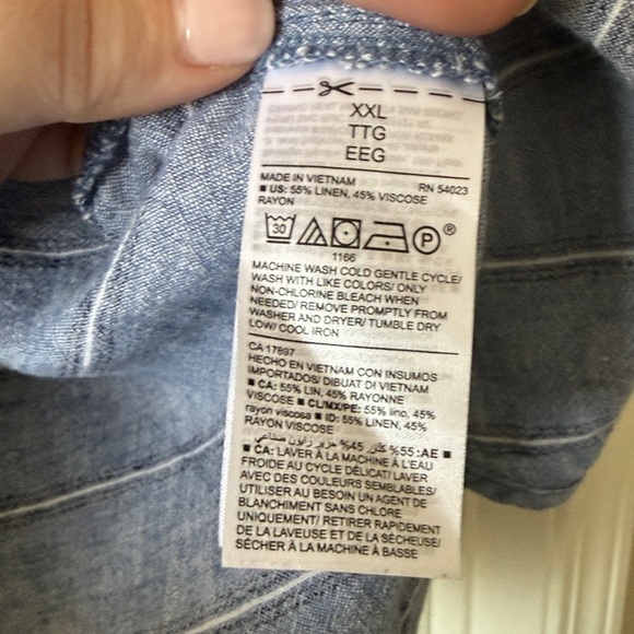 Old Navy Linen Blend Flutter Sleeve Top - Picture 8 of 10